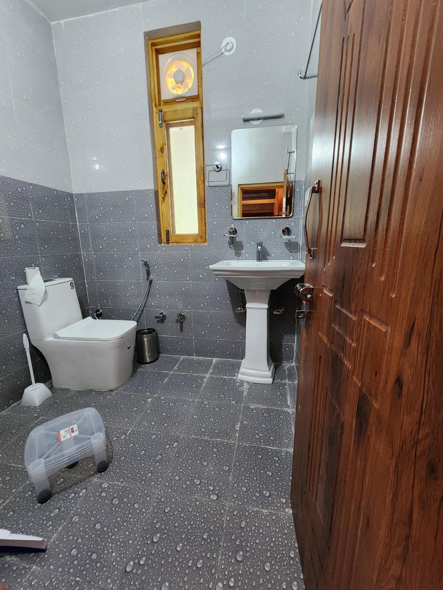 River View Villa Bir  Luaran gambar