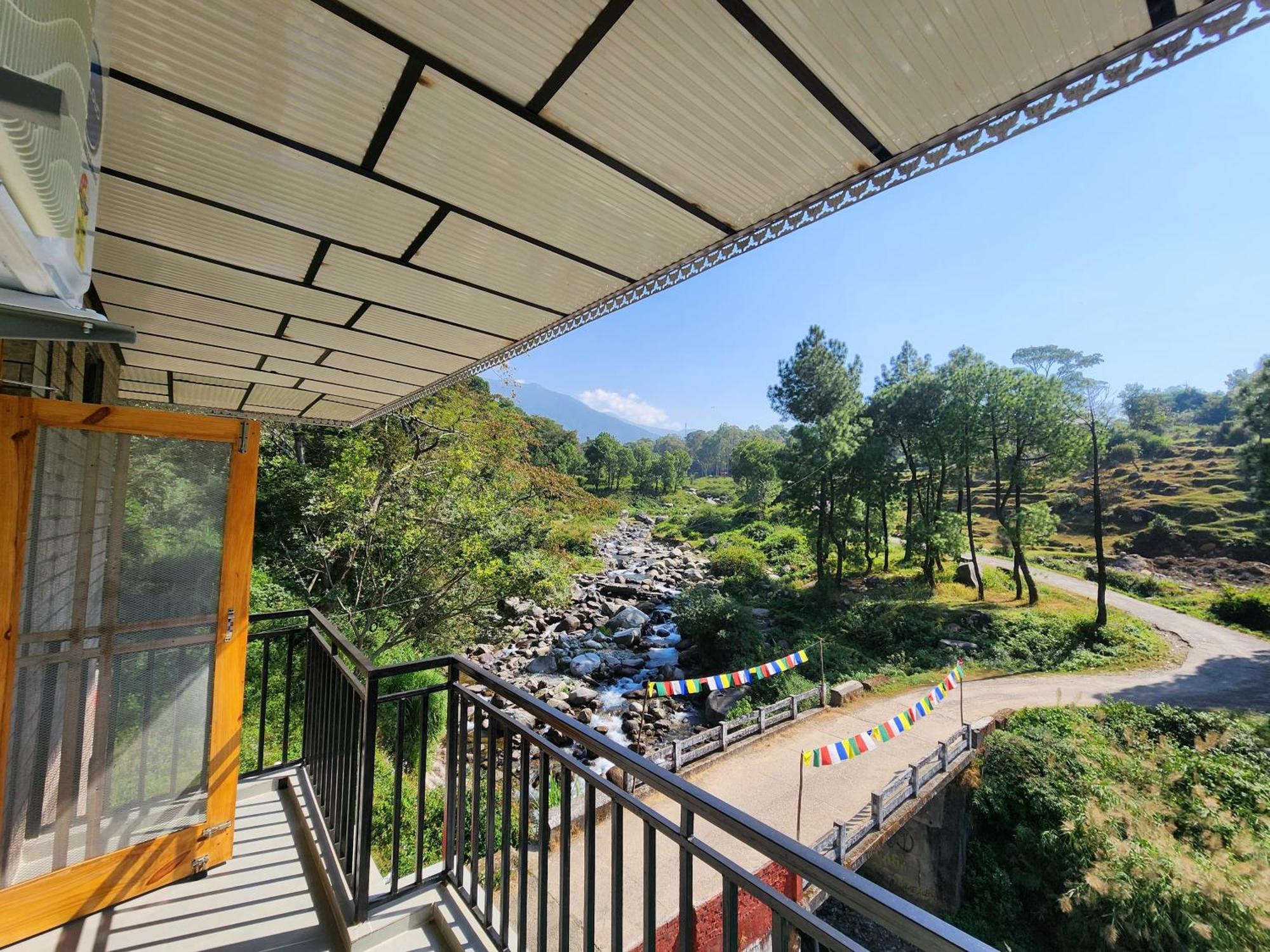 River View Villa Bir  Luaran gambar